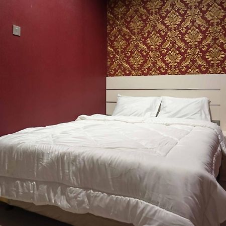 Omah Kalimosodo Mitra Reddoorz Near Stasiun Malang Kota Baru 호텔 외부 사진