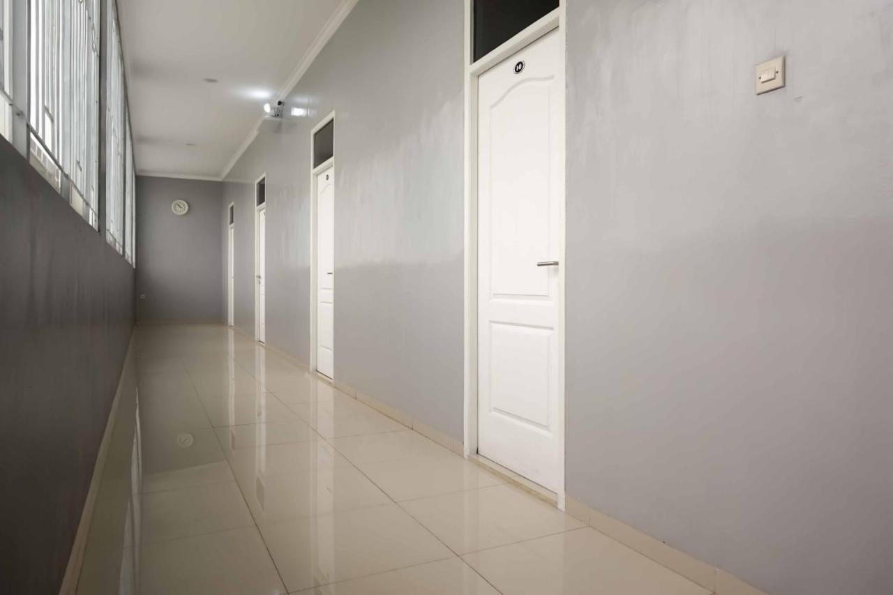 Omah Kalimosodo Mitra Reddoorz Near Stasiun Malang Kota Baru 호텔 외부 사진