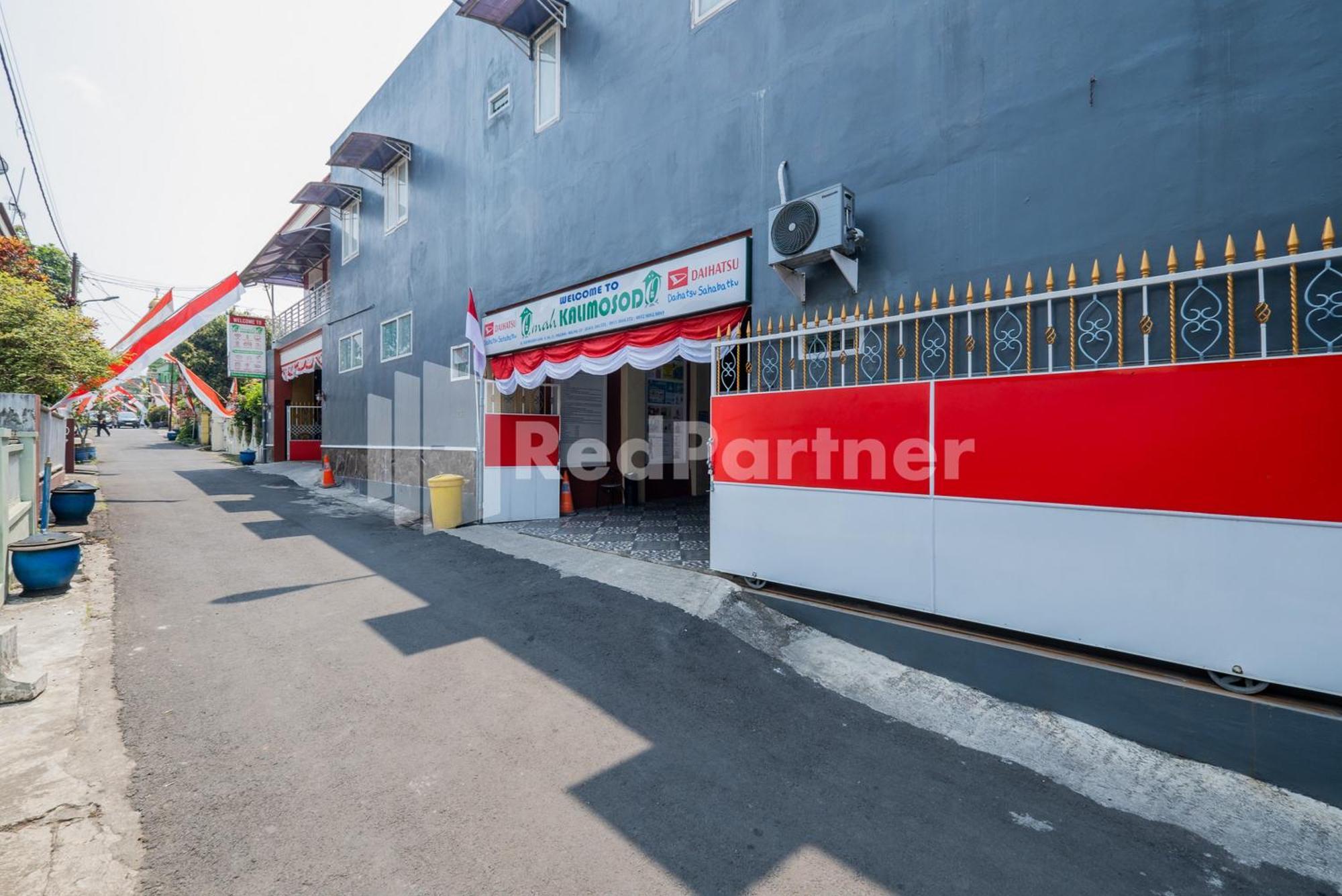 Omah Kalimosodo Mitra Reddoorz Near Stasiun Malang Kota Baru 호텔 외부 사진
