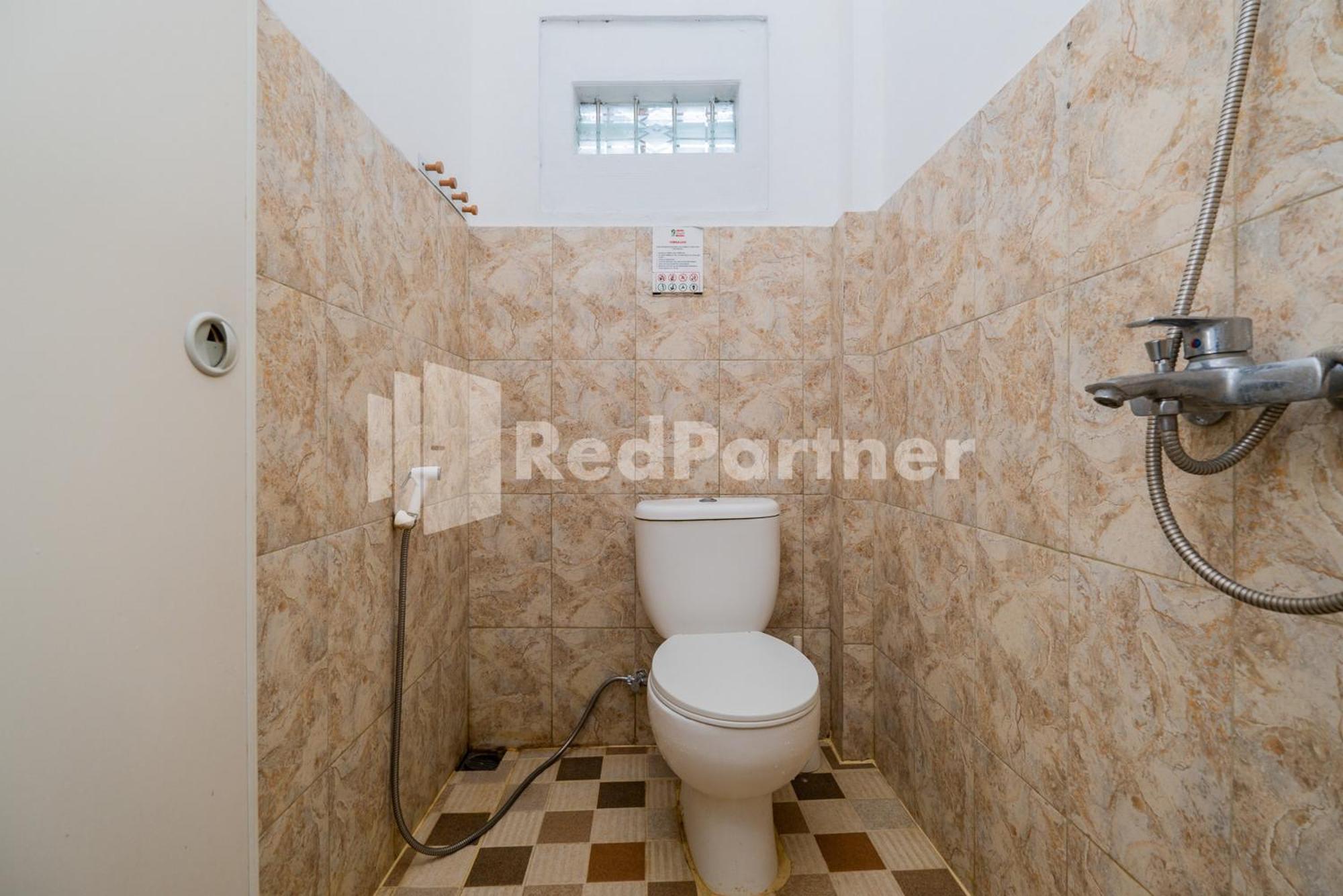 Omah Kalimosodo Mitra Reddoorz Near Stasiun Malang Kota Baru 호텔 외부 사진